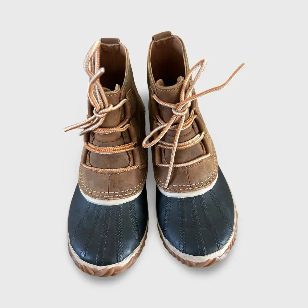 Sorel Brown and Black Leather Winter Rain Boots